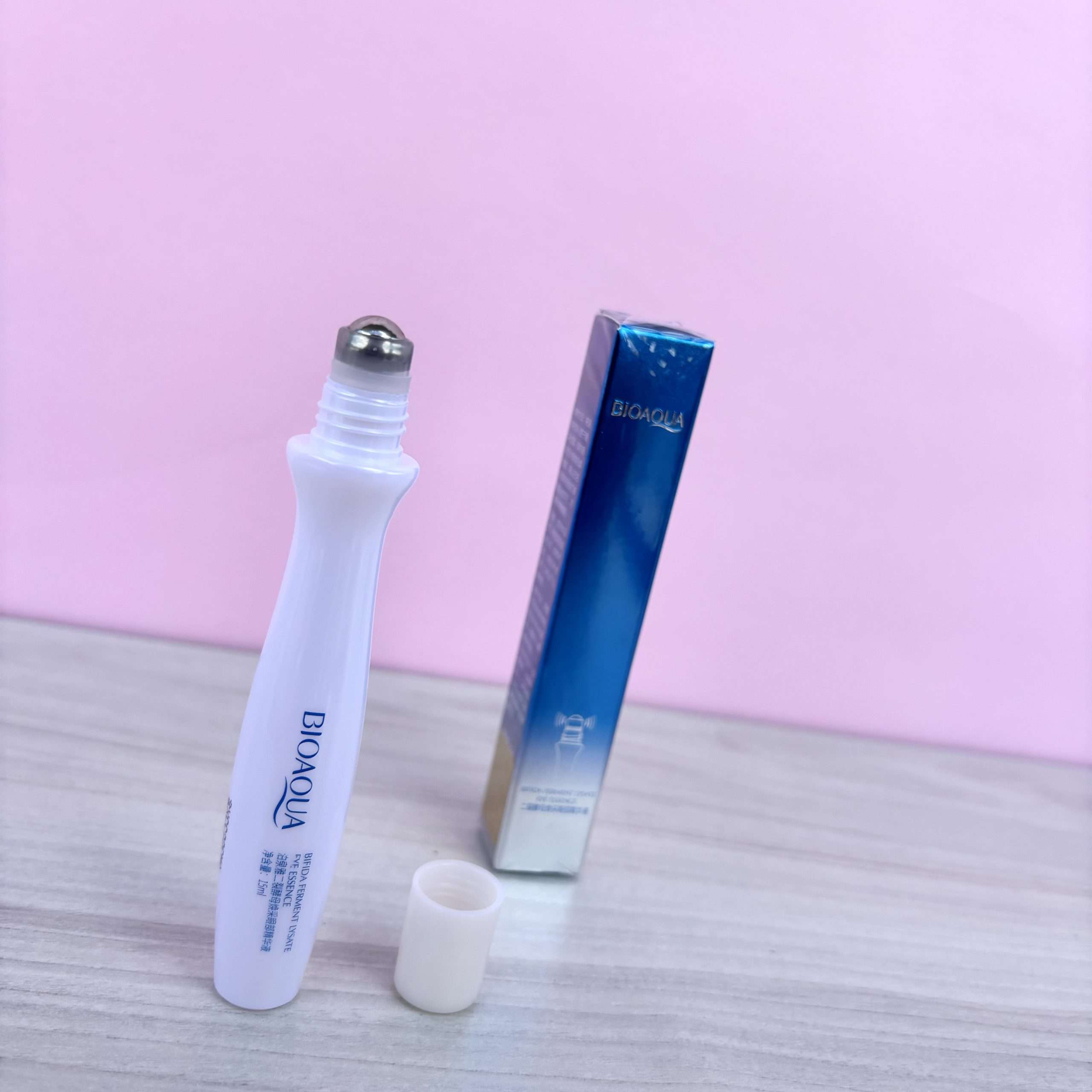 SUERO CONTORNO DE OJOS