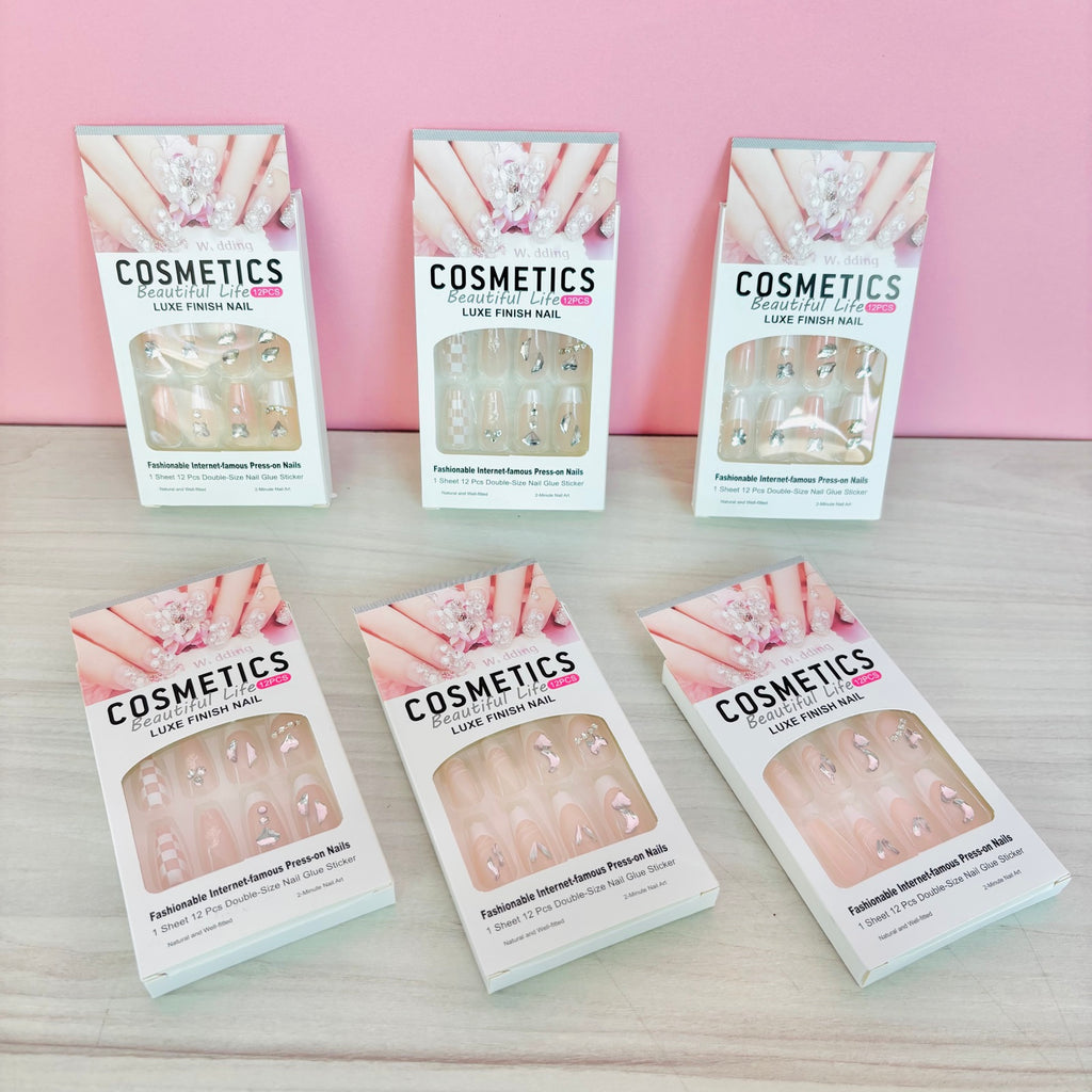 UÑAS POSTIZAS