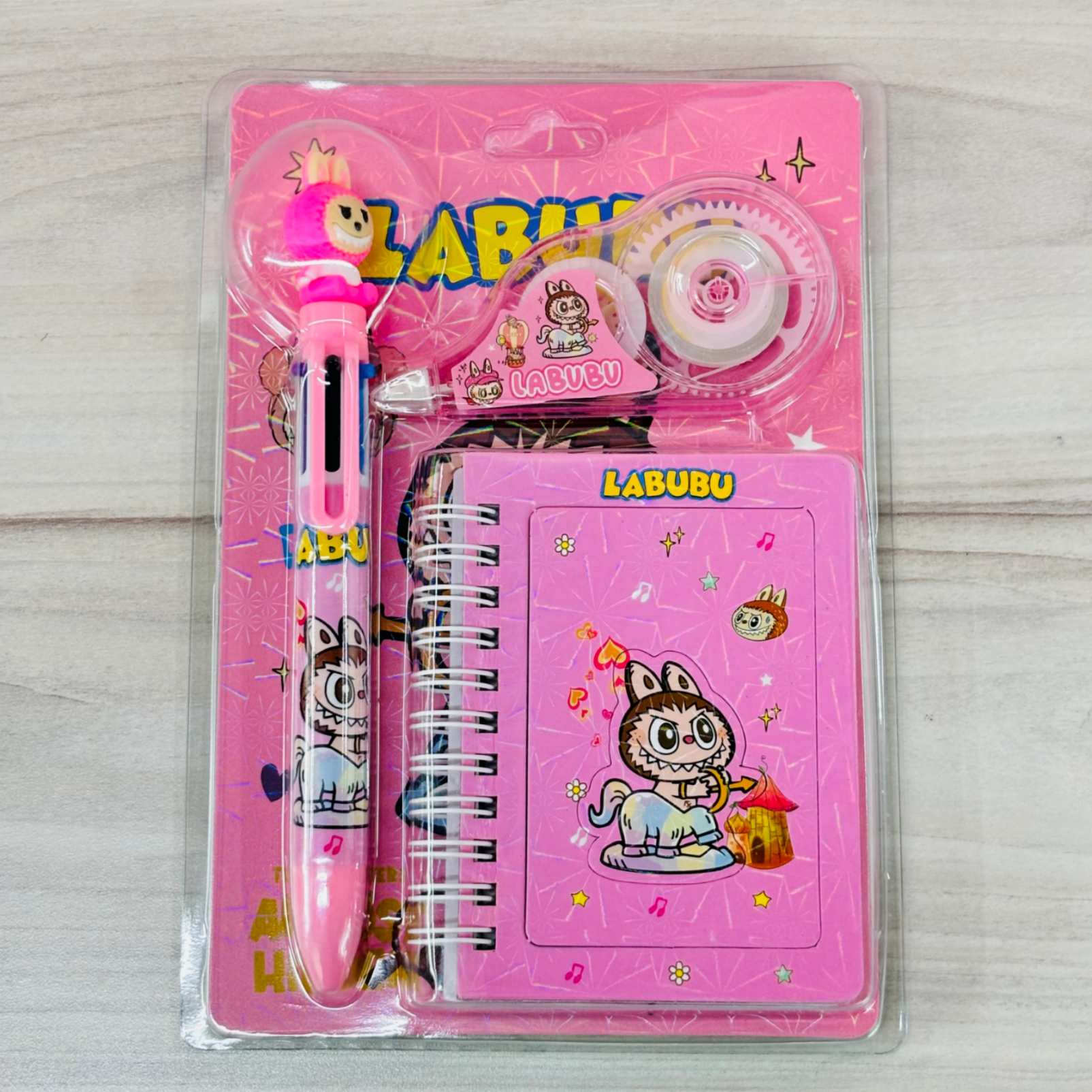 KIT ESCOLAR